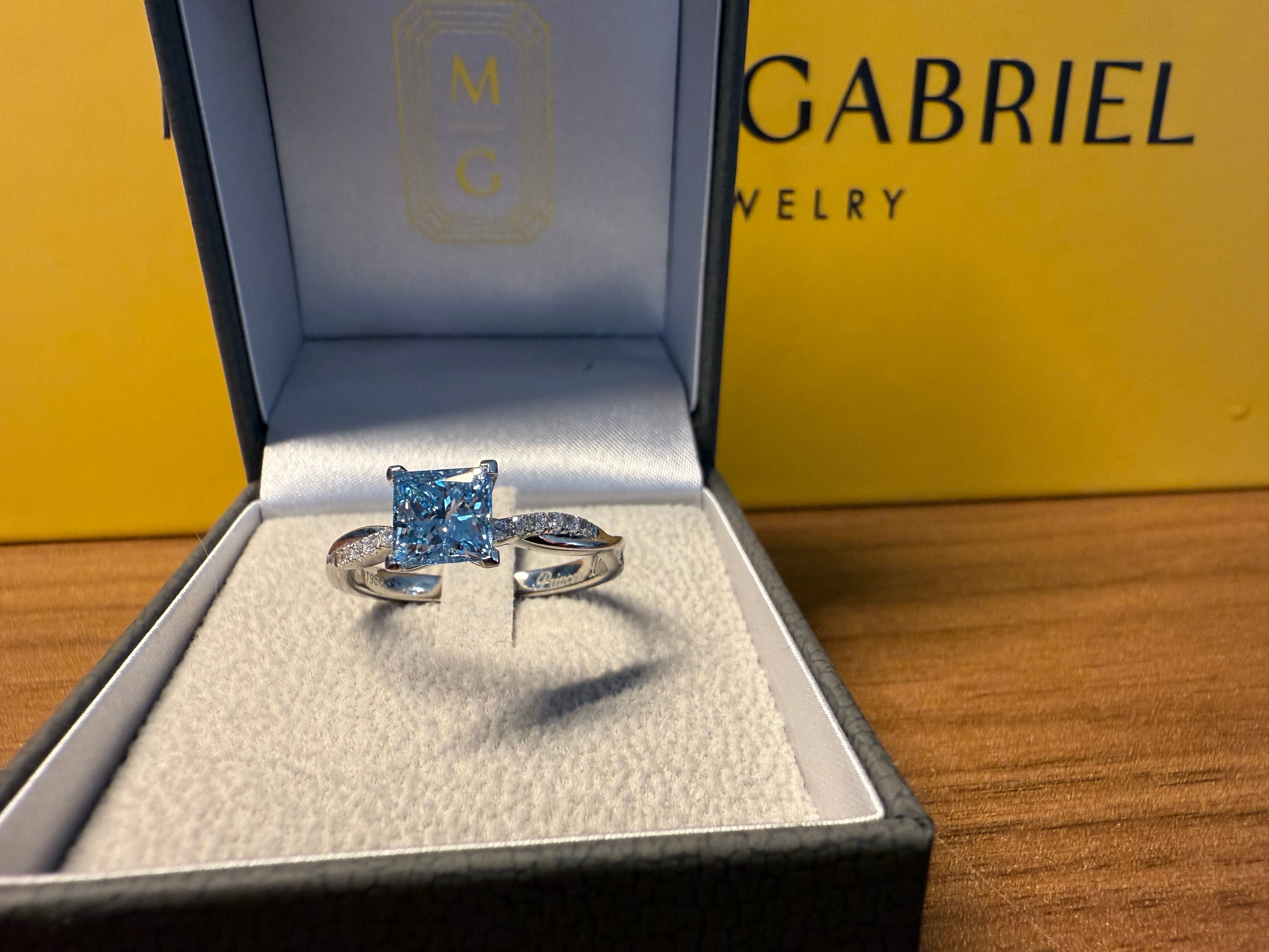 Princess Blue – 1,0 ct Platin