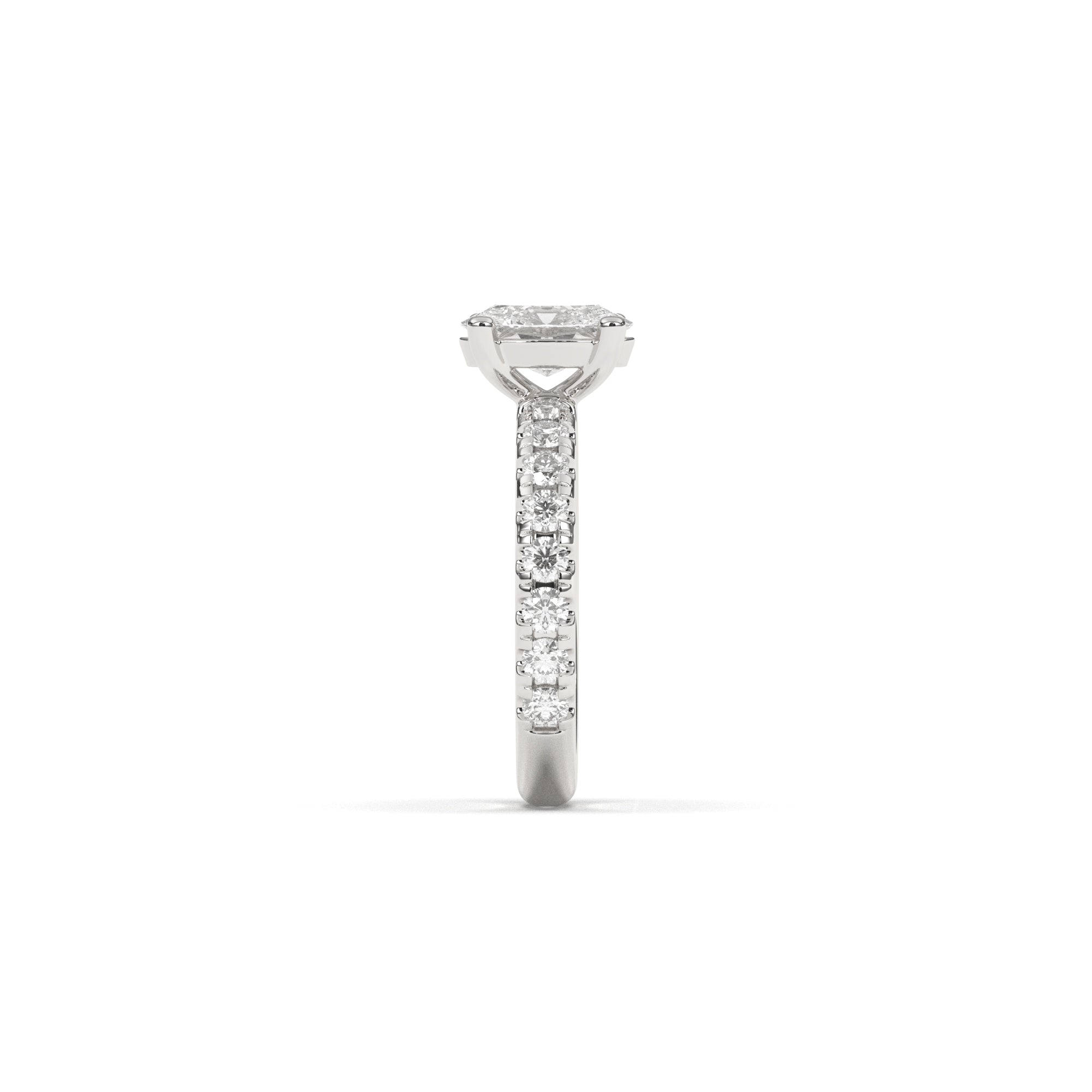 Oval Grand Claire Pavé  - 2,5 mm